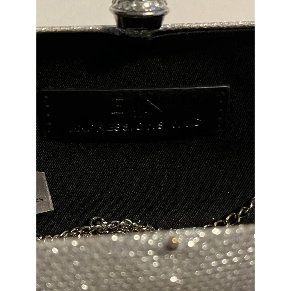 The Unbranded Brand women silver
